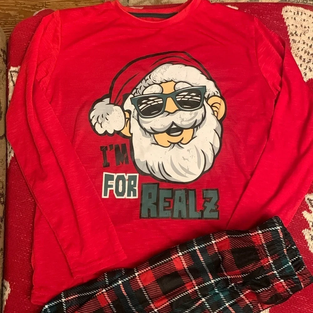 Boys 8/10 Christmas Santa Claus I’m for Realz Pajamas NEW